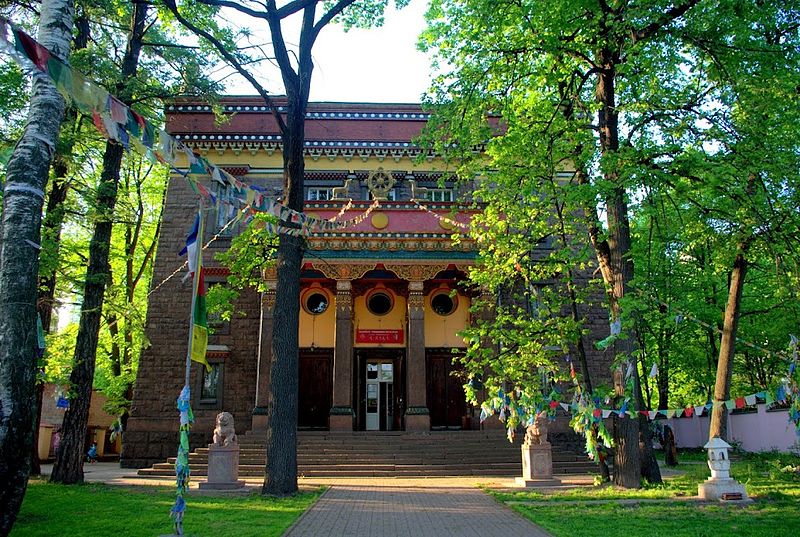 Buddhist temple Gunzechoinei01.jpg