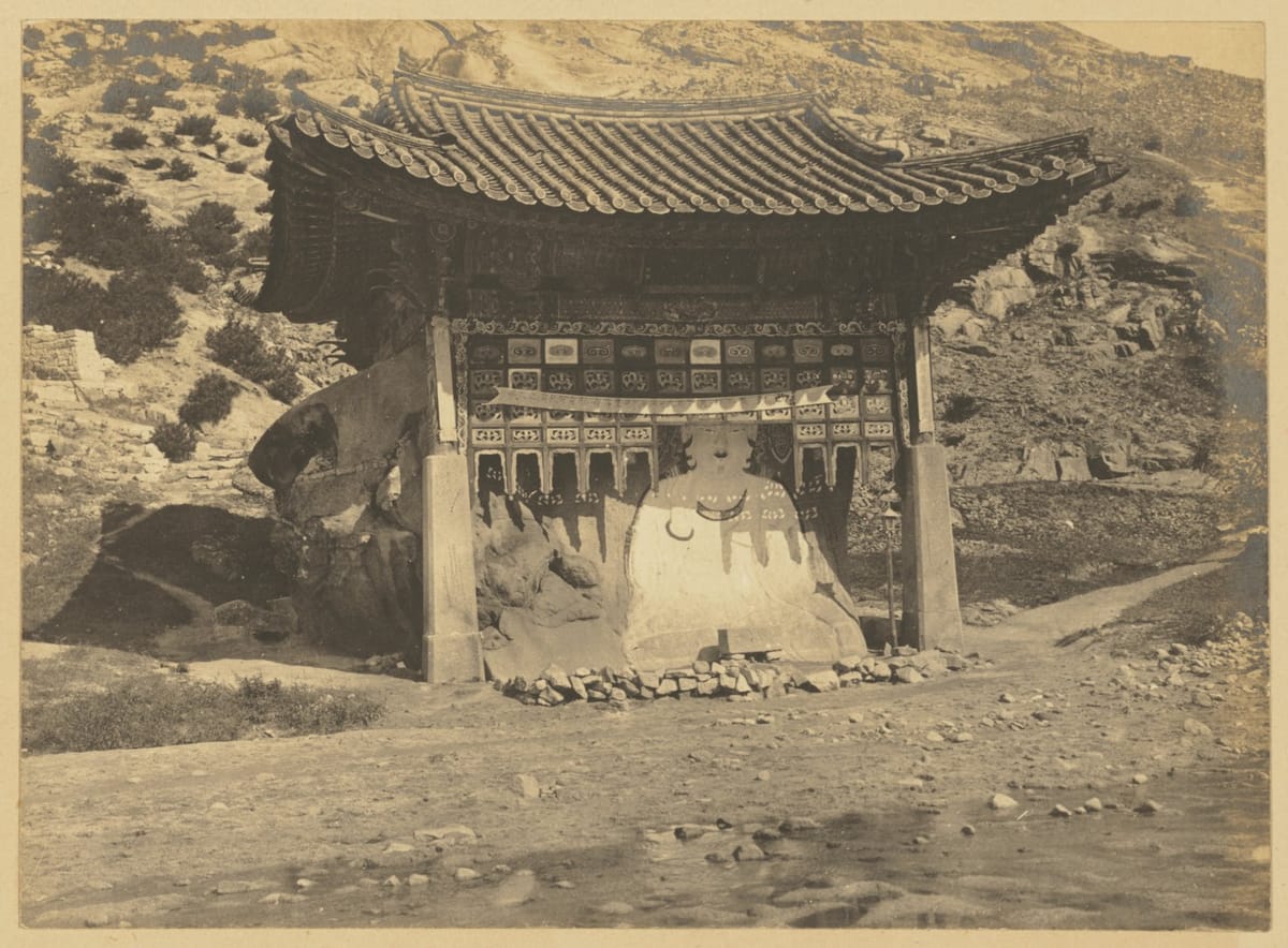 White Buddha 보도각 백불, near Seoul